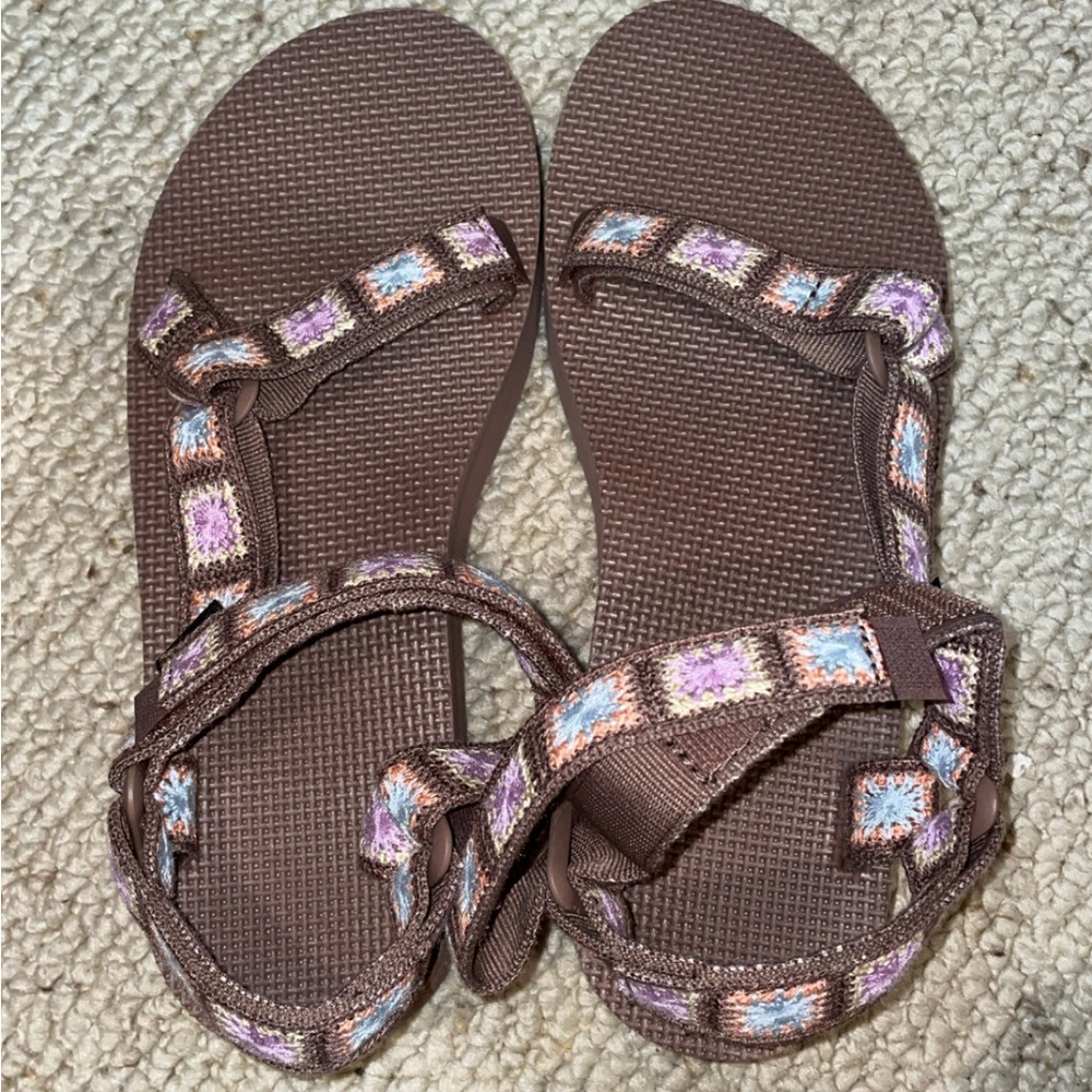 Teva crochet sandals